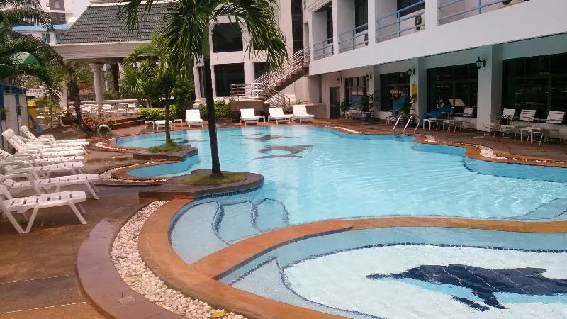 Fotos del hotel Camelot  Pattaya:  2
