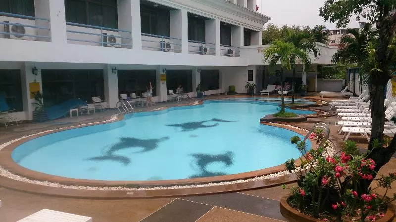 Fotos del hotel Camelot  Pattaya:  8