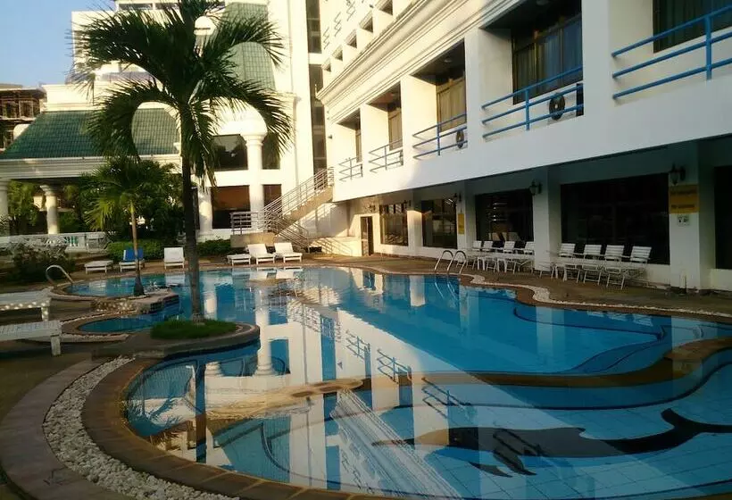 Fotos del hotel Camelot  Pattaya:  12