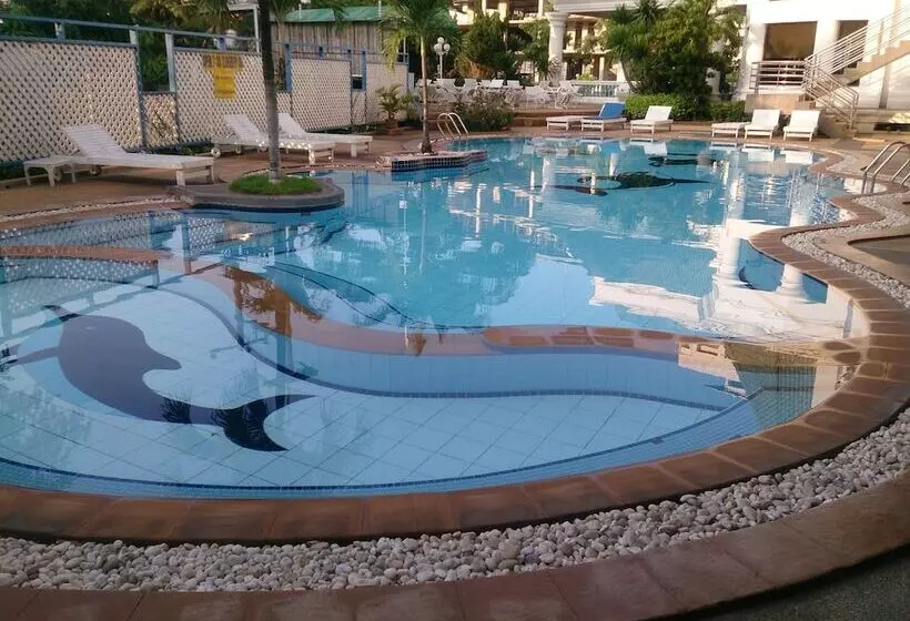 Fotos del hotel Camelot  Pattaya:  16