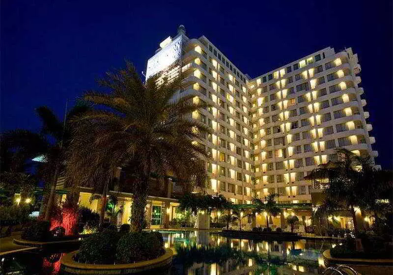 Fotos del hotel Eastern Grand Palace:  9