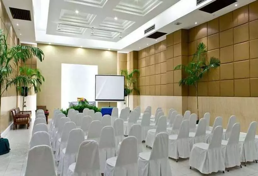 Fotos del hotel Eastern Grand Palace:  14