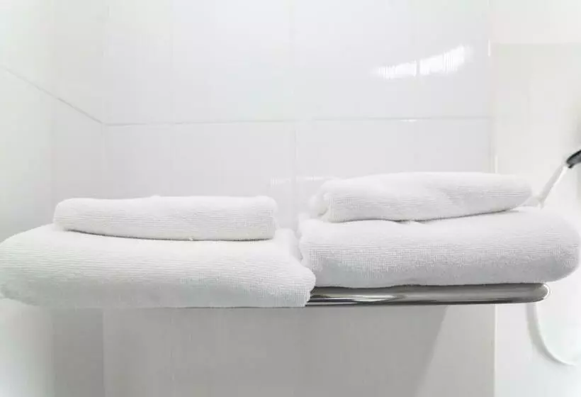 Fotos del hotel G House:  7