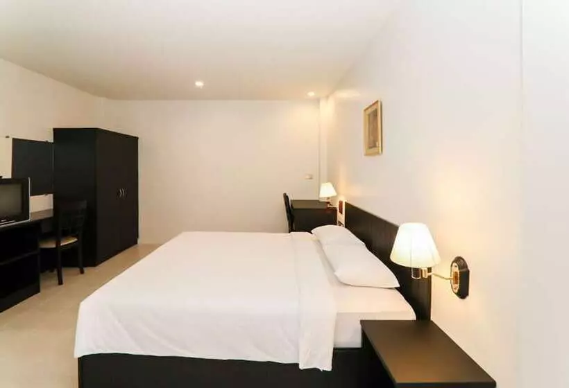 Fotos del hotel G House:  17