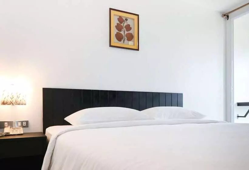 Fotos del hotel G House:  24