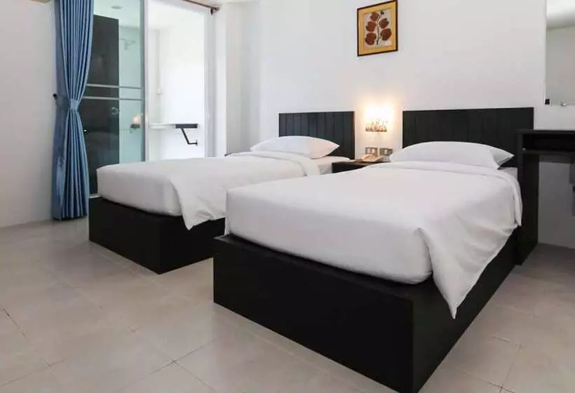 Fotos del hotel G House:  15