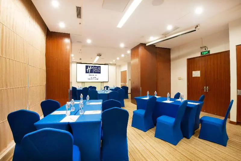 Fotos del hotel Holiday Inn Express Shenzhen Luohu:  17