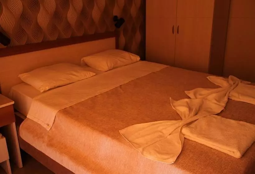 Fotos del hotel Saturn:  16