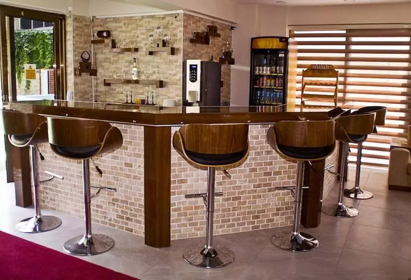 Fotos del hotel Saturn:  4