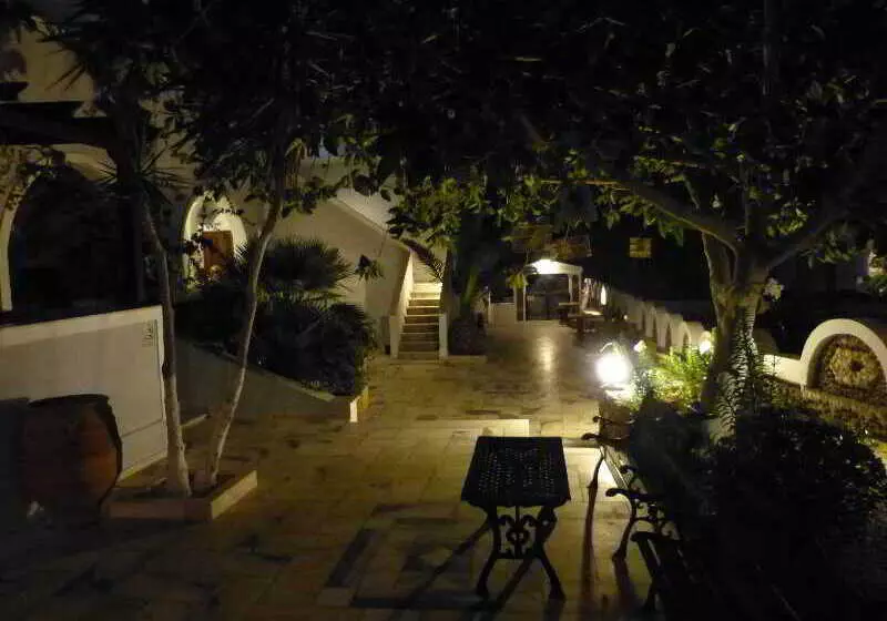 Fotos del hotel Black Sand Apartments:  19