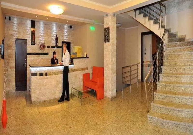 Fotos del hotel Confort:  2