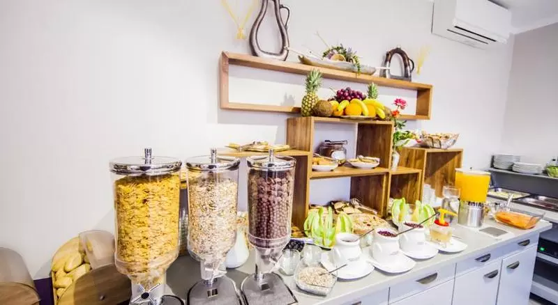 Fotos del hotel Confort:  12