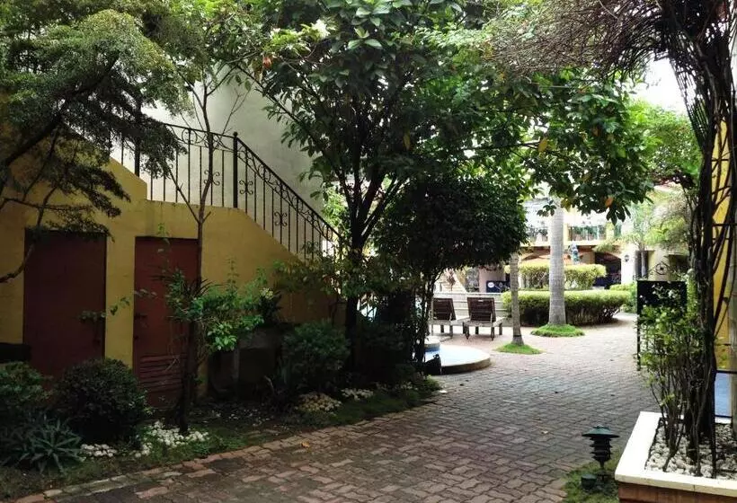 Fotos del hotel Crown Regency Residences Davao  Multiple Use:  9