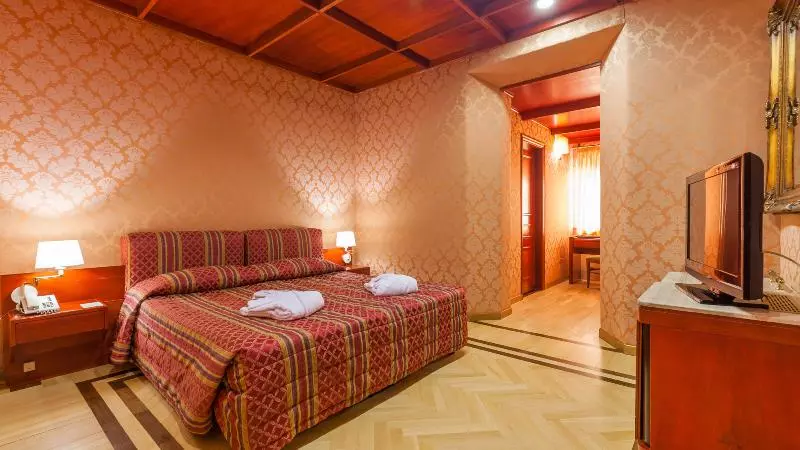 Fotos del hotel Galles :  9