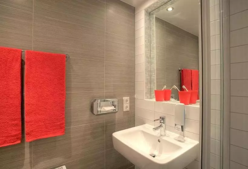 Fotos del hotel Meininger  Berlin Hauptbahnhof:  6