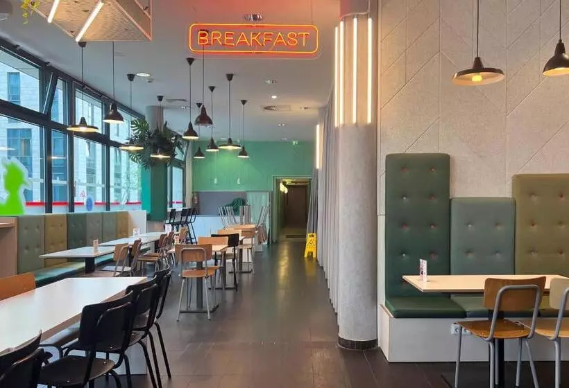 Fotos del hotel Meininger  Berlin Hauptbahnhof:  15