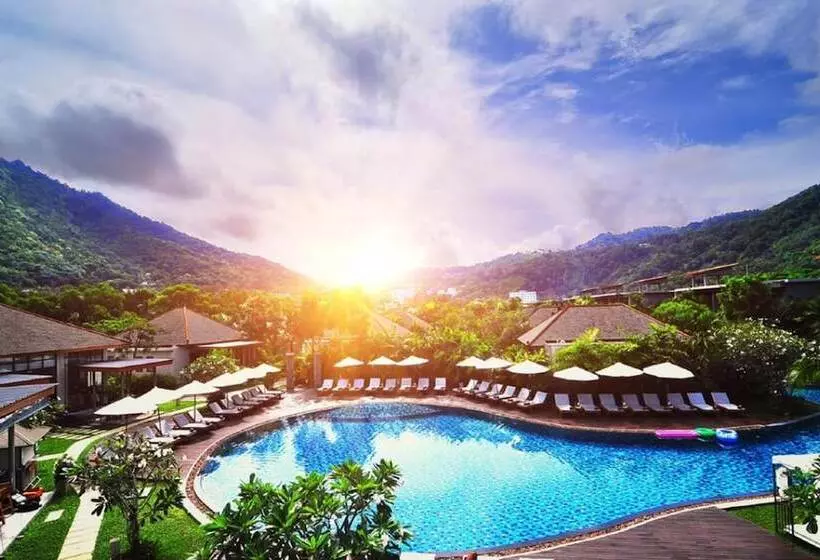 Metadee Resort & Villas