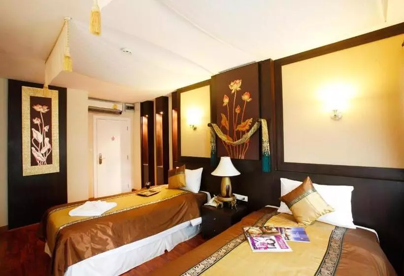 Fotos del hotel Mirth Sathorn:  4