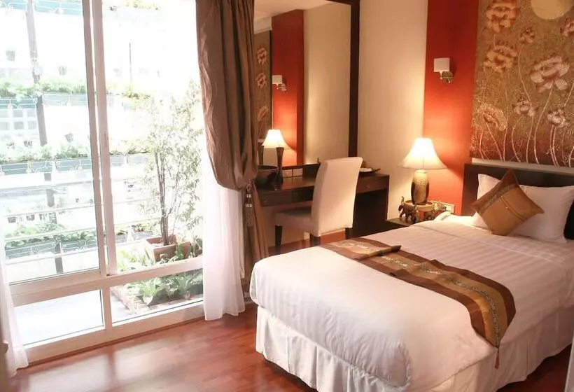 Fotos del hotel Mirth Sathorn:  15