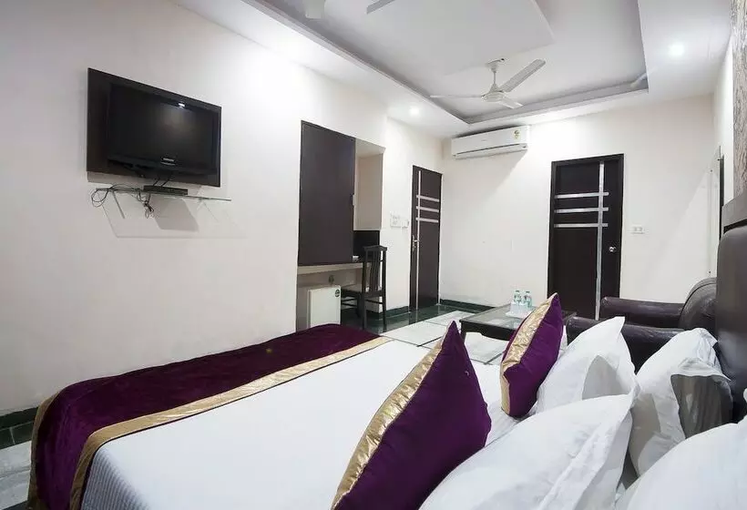 Fotos del hotel Apra Inn:  24