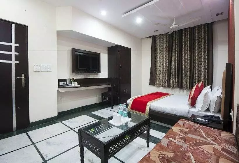 Fotos del hotel Apra Inn:  16