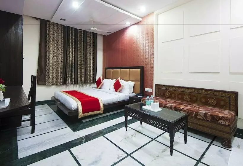 Fotos del hotel Apra Inn:  17