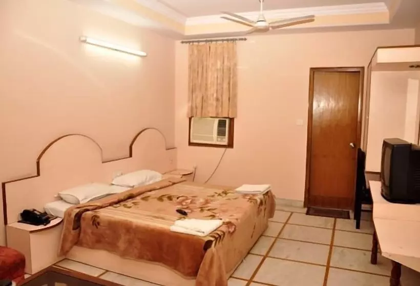 Fotos del hotel Apra Inn:  13