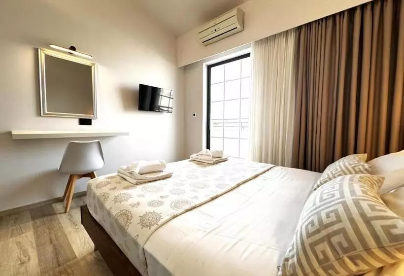 Fotos del hotel Elina Hotel Apartments:  11