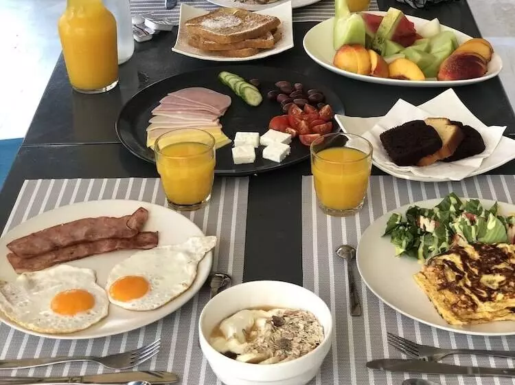 Fotos del hotel Elina Hotel Apartments:  12