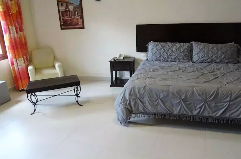 Fotos del hotel Jardines Del Carmen:  23