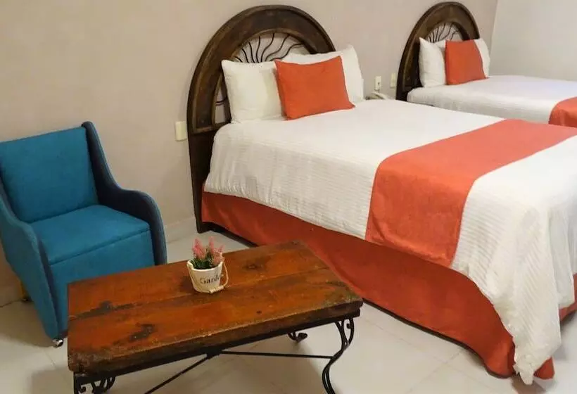 Fotos del hotel Jardines Del Carmen:  15