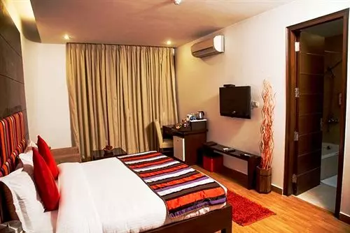 Fotos del hotel La Suite:  13