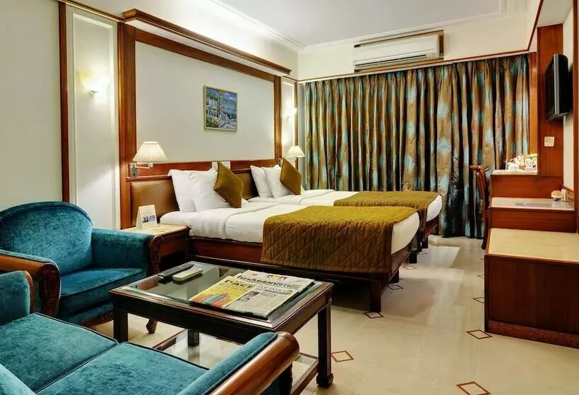 Fotos del hotel Regal Enclave:  19