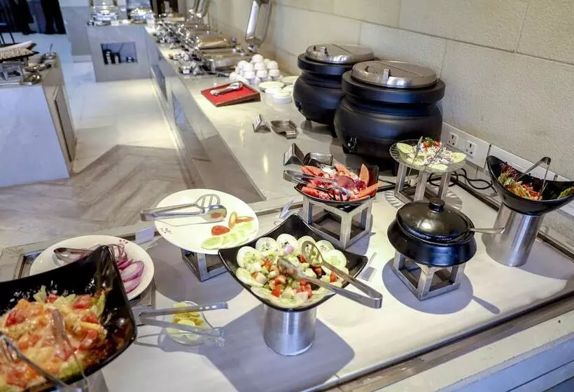 Fotos del hotel Royal Orchid Golden Suites:  20