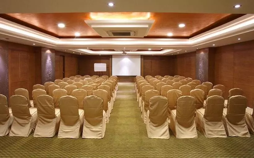 Fotos del hotel The President:  13