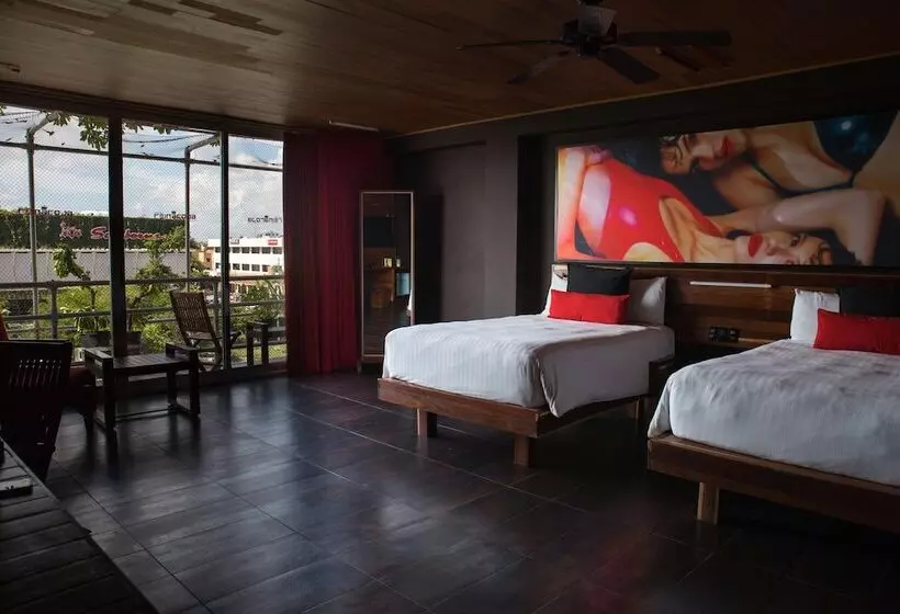 Fotos del hotel La Reina Roja  Boutique:  2