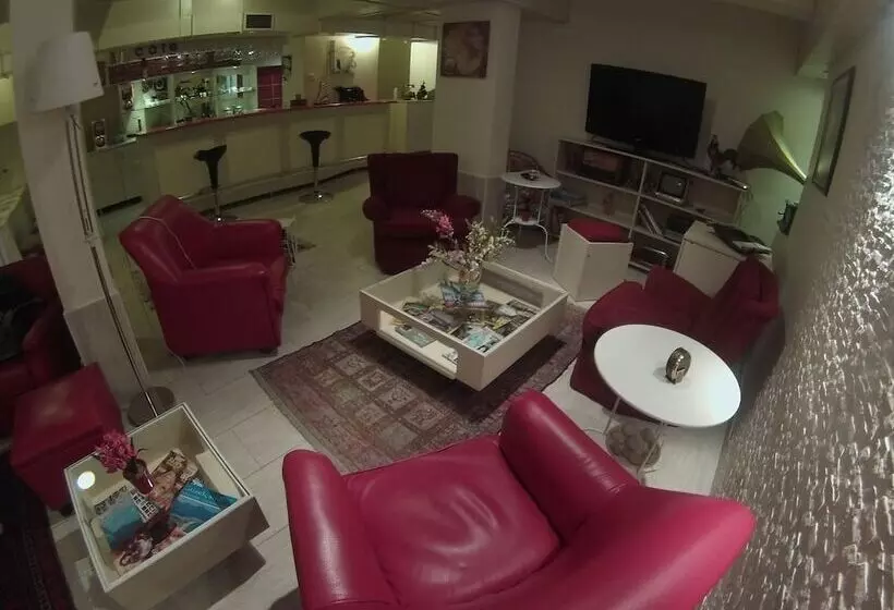 Fotos del hotel Guzel Izmir Oteli:  16