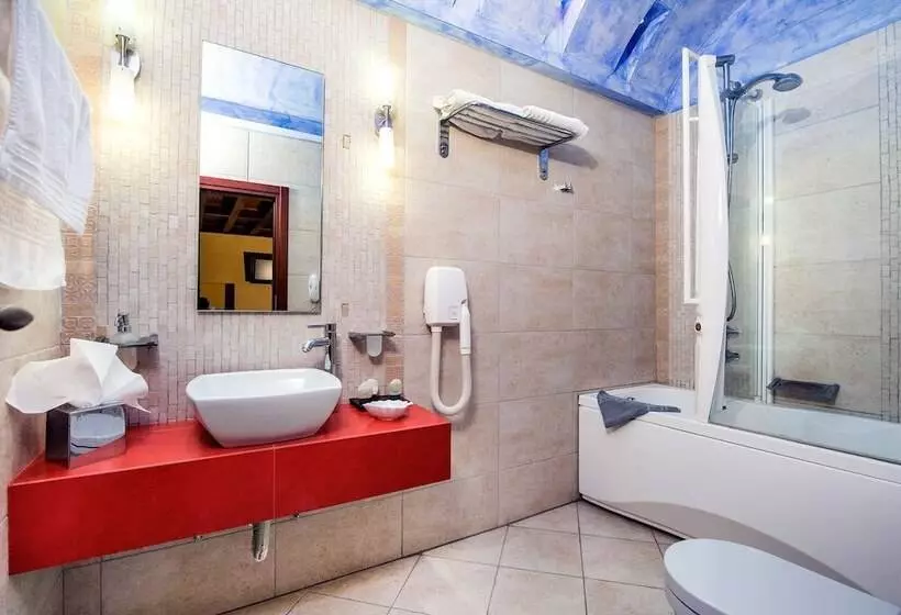 Fotos del hotel Avalon Boutique Suites:  5