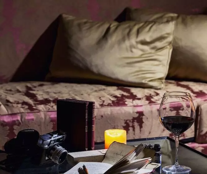 Fotos del hotel Avalon Boutique Suites:  15