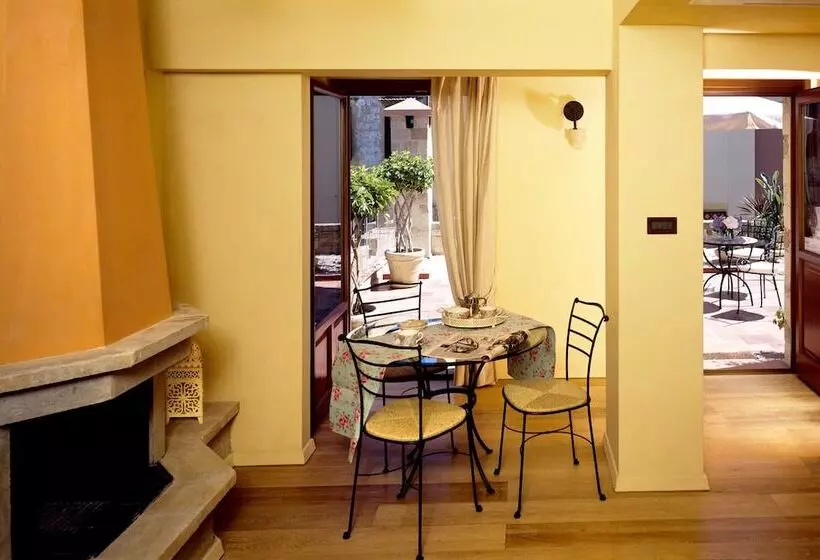 Fotos del hotel Avalon Boutique Suites:  9