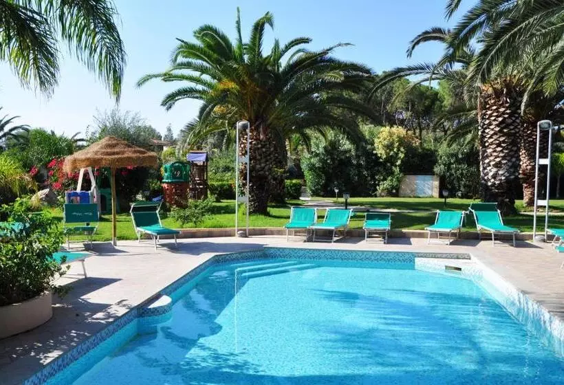 Fotos del hotel Green Village Resort:  12