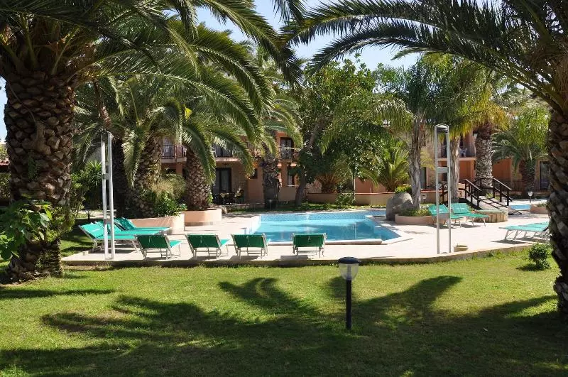 Fotos del hotel Green Village Resort:  21