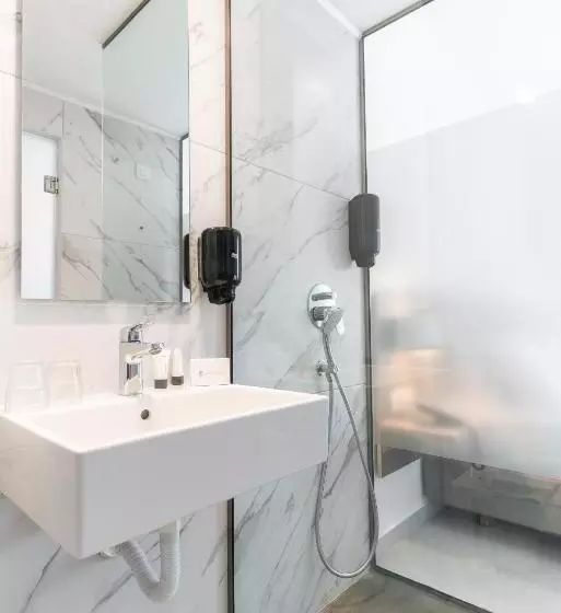 Fotos del hotel Lymberia Hotel:  17