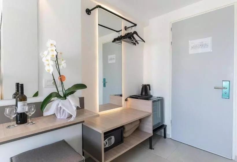 Fotos del hotel Lymberia Hotel:  25