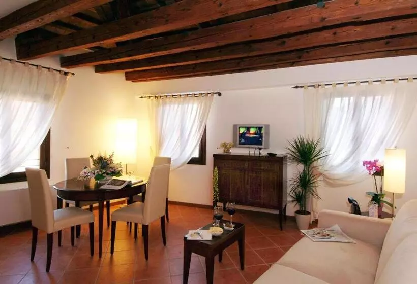 Fotos del hotel Residence Corte Grimani:  15