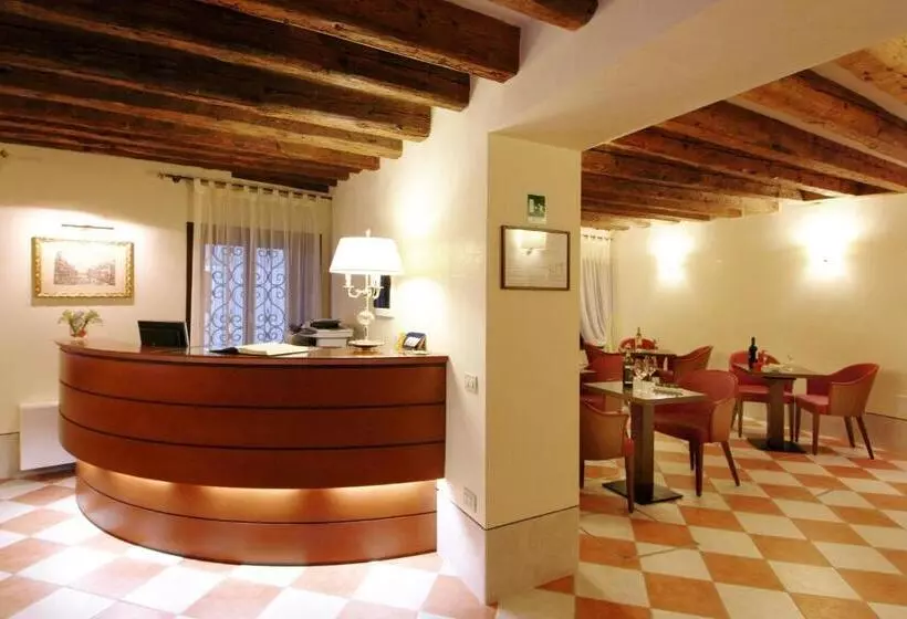 Fotos del hotel Residence Corte Grimani:  3