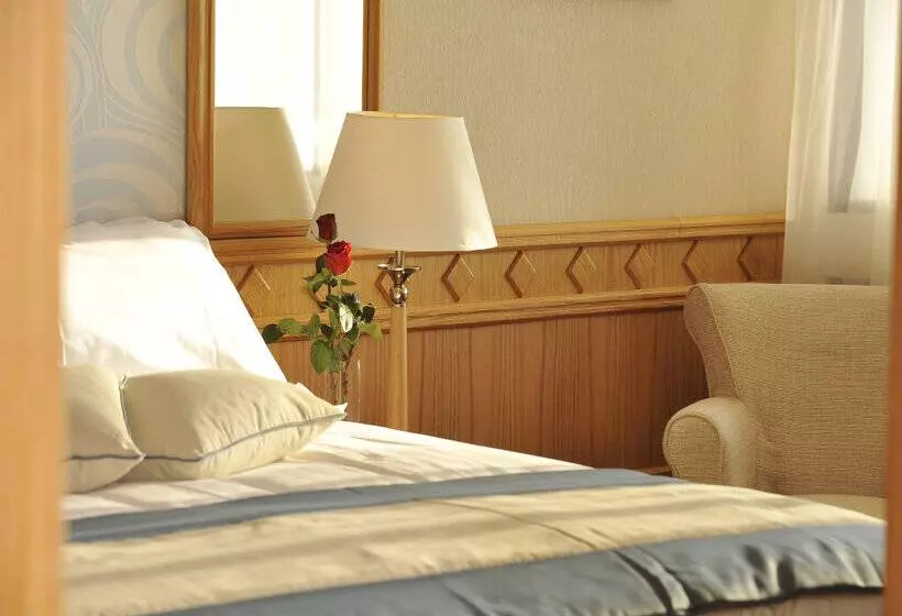 Constantinou Bros Asimina Suites