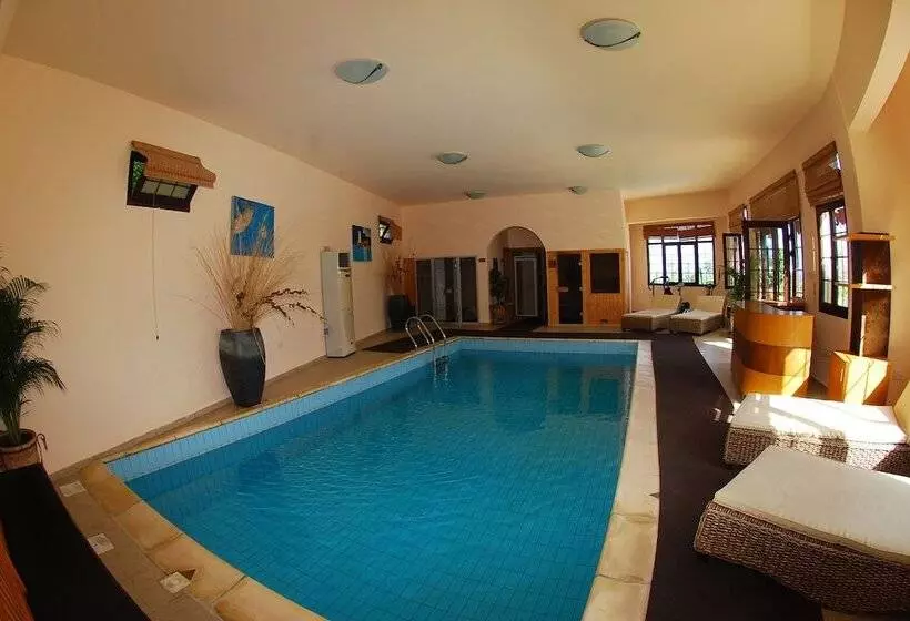 Fotos del hotel Bellapais Monastery Village:  2