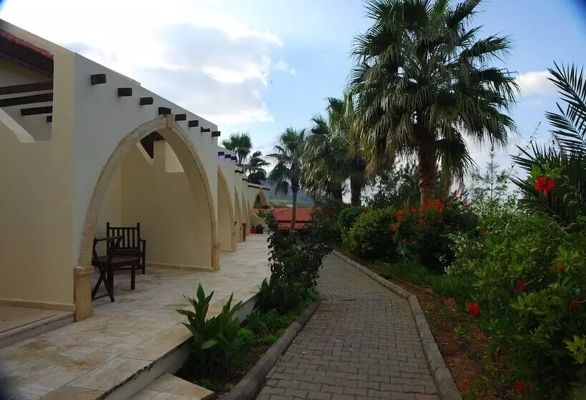 Fotos del hotel Bellapais Monastery Village:  16