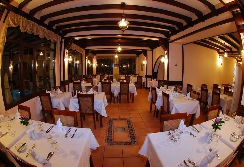 Fotos del hotel Bellapais Monastery Village:  3